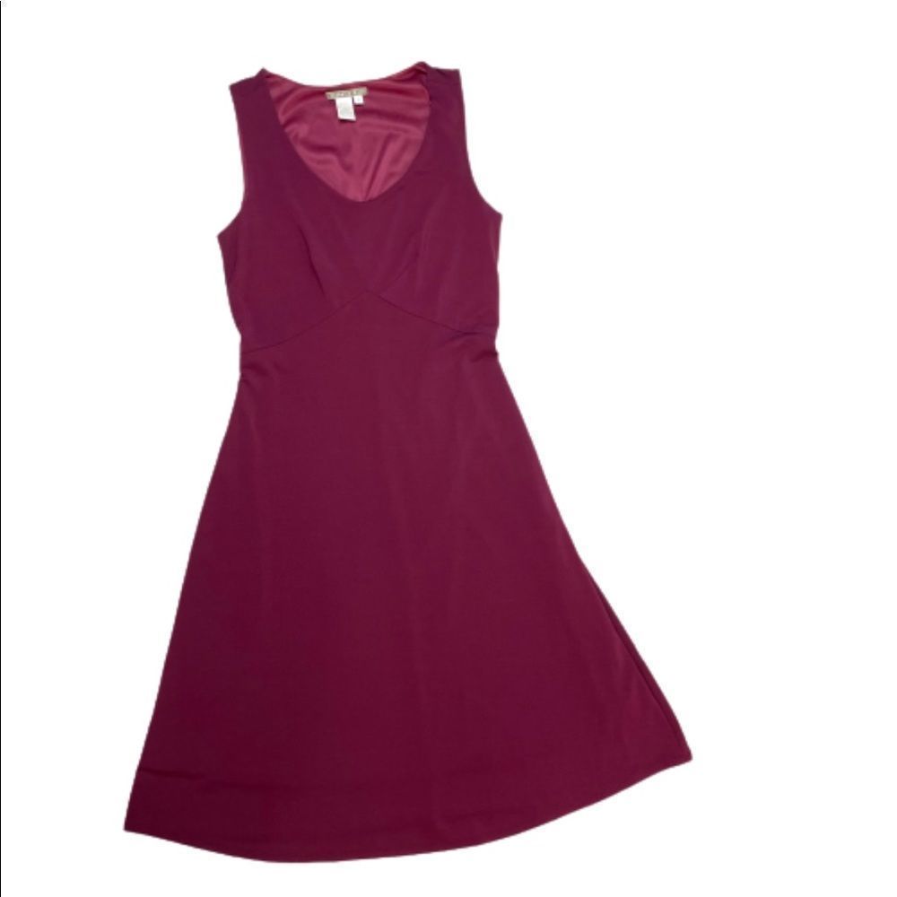 Isabella Bird Sleeveless Dress